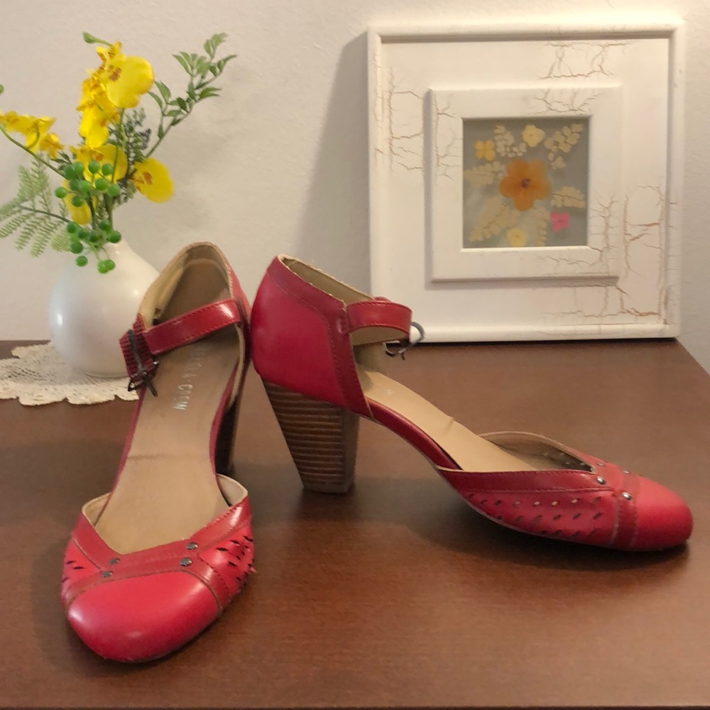 Red strap vintage look heels